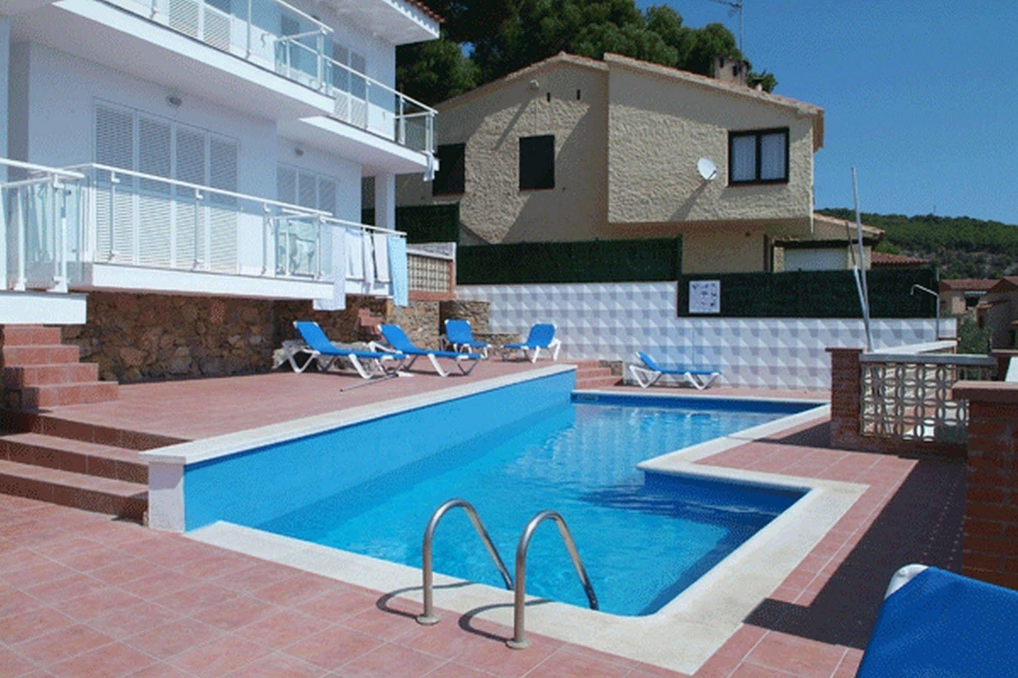 Bon Sol Apartamentos L'Estartit Exterior photo